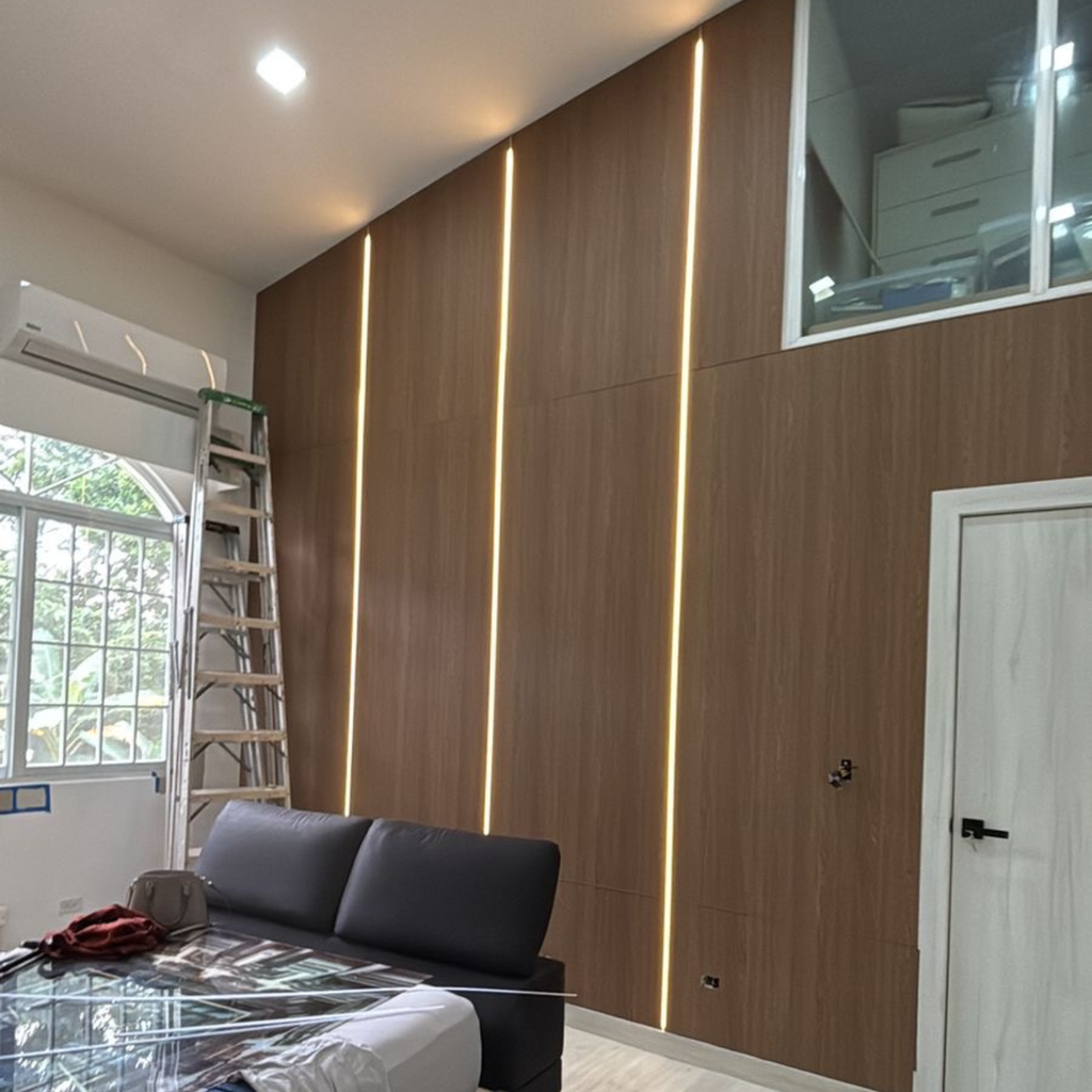 LAMINA LISA - REVESTIMIENTO PARA INTERIORES 122*0.5*290CM (copia)